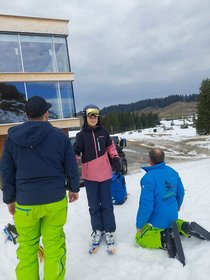 k-PHOTO-2026-03-25-19-28-08