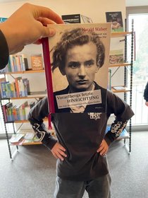 k-f130d848-5e56-48c1-ba7d-65b6a187a4d5