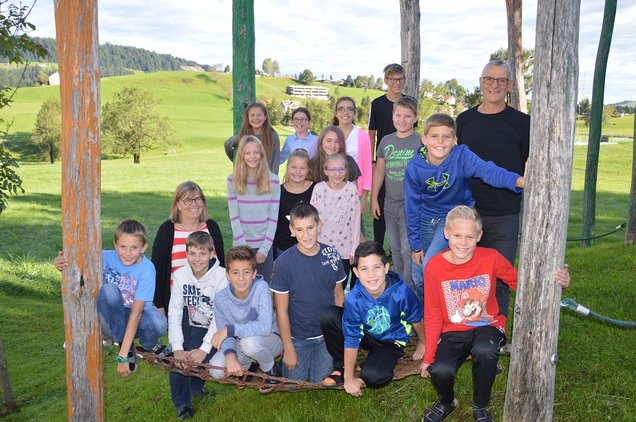 2b 2017-18 k-Klassenfoto_2b